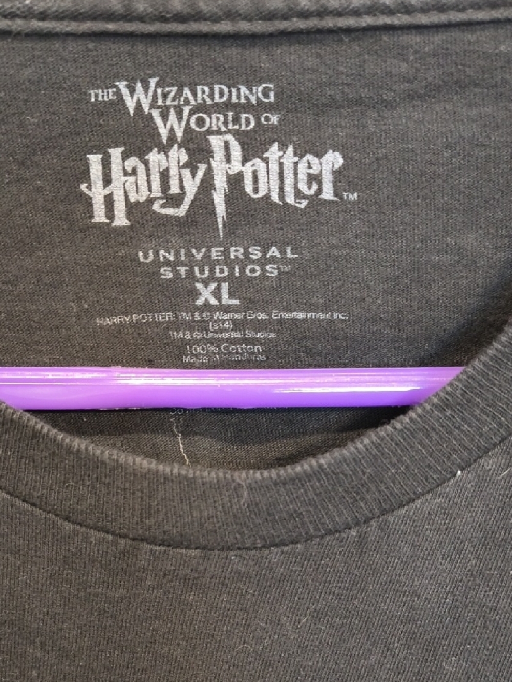 Harry Potter Hogwarts Crest Short Sleeve Tee - Black XL - Picture 2 of 3